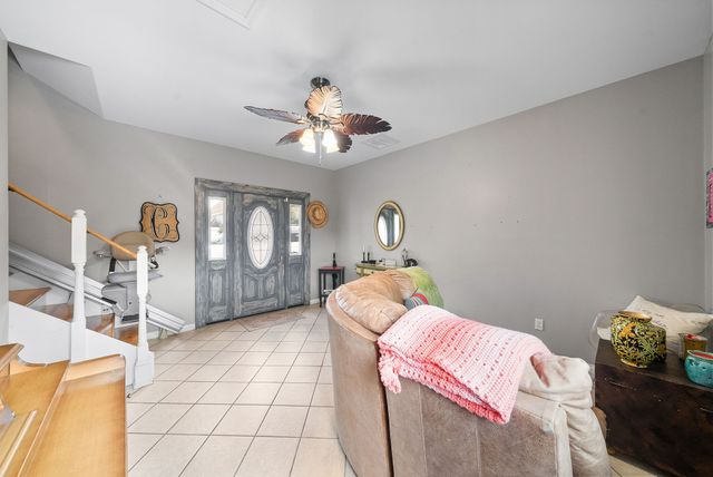 997 Grassland Chase Dr, Gallatin, TN 37066