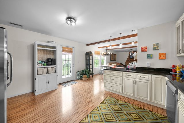 997 Grassland Chase Dr, Gallatin, TN 37066
