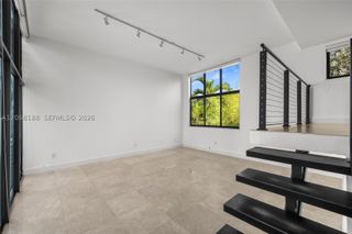 225 E Enid Dr 44, Key Biscayne, FL 33149