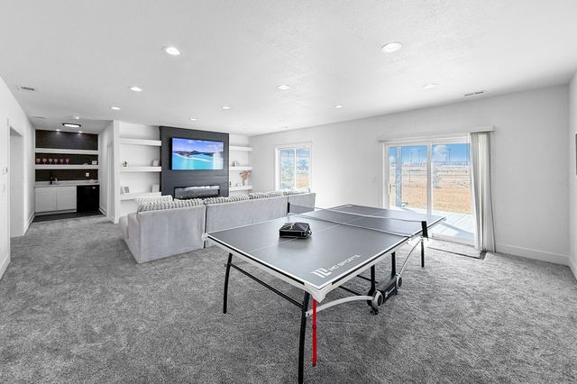 860 NW Frescott Circle, Waukee, IA 50263