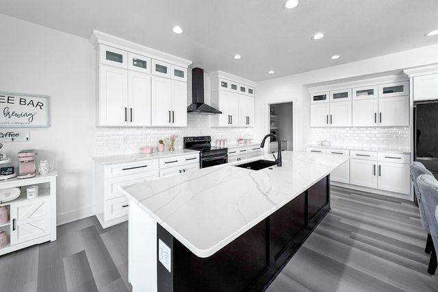 860 NW Frescott Circle, Waukee, IA 50263
