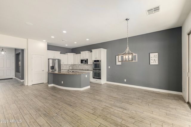 19138 N STONEGATE Road, Maricopa, AZ 85138