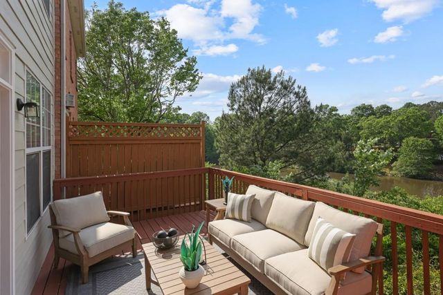 1741 Highlands View SE, Smyrna, GA 30082
