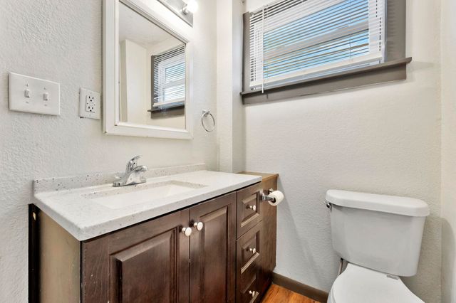 818 Ohio St, Augusta, KS 67010