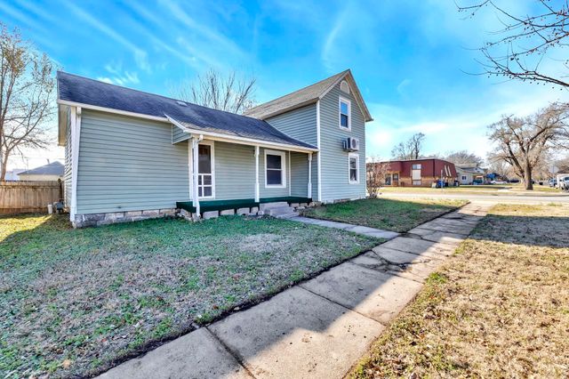 818 Ohio St, Augusta, KS 67010