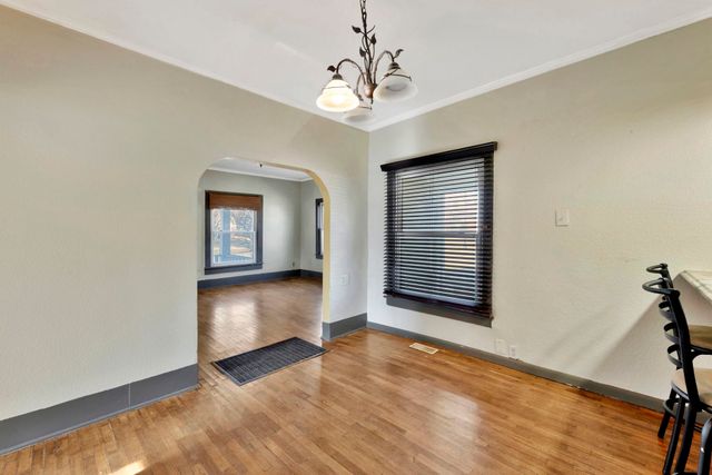 818 Ohio St, Augusta, KS 67010