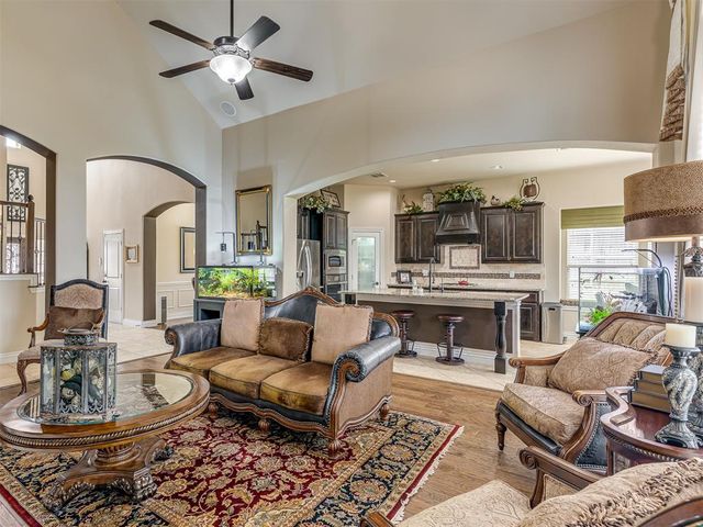 9101 NW 86th Court, Yukon, OK 73099