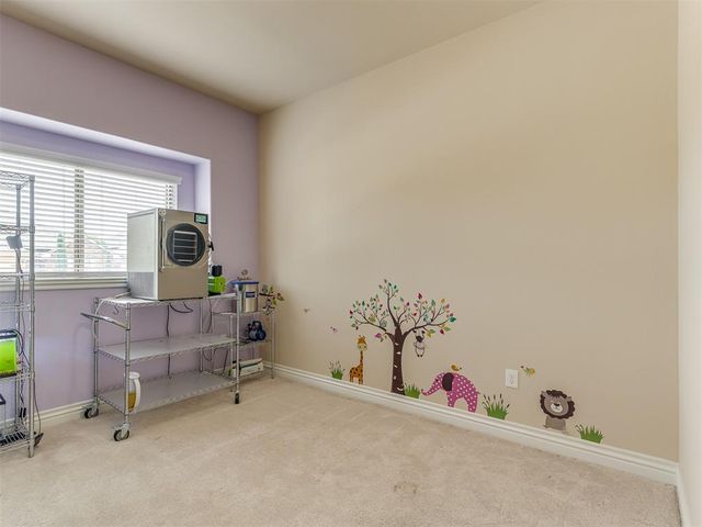 9101 NW 86th Court, Yukon, OK 73099