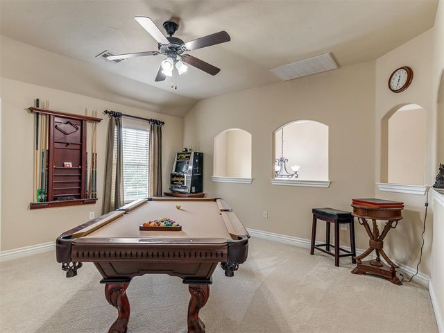 9101 NW 86th Court, Yukon, OK 73099