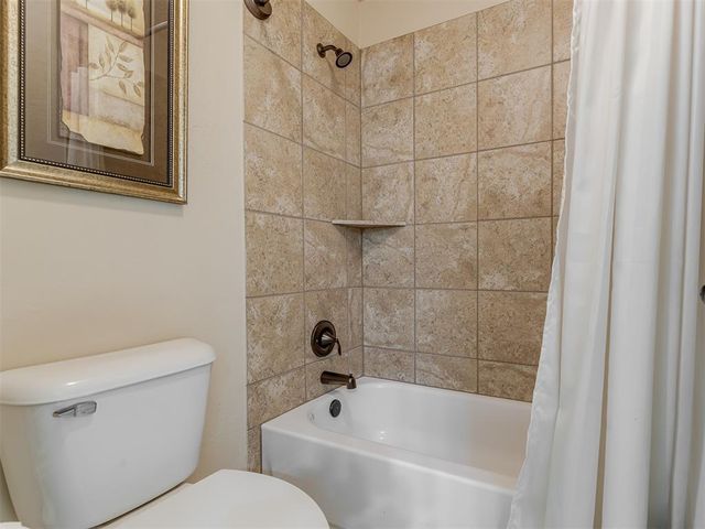 9101 NW 86th Court, Yukon, OK 73099