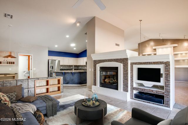 63134 E Flower Ridge Drive, Tucson, AZ 85739