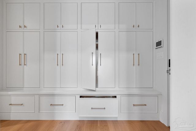 803 Bayshore Dr, Pensacola, FL 32507