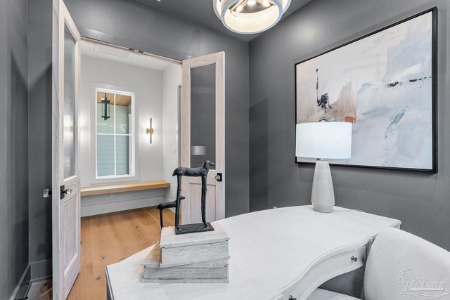 803 Bayshore Dr, Pensacola, FL 32507