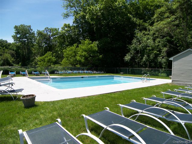 94 Krystal Drive, Somers, NY 10589
