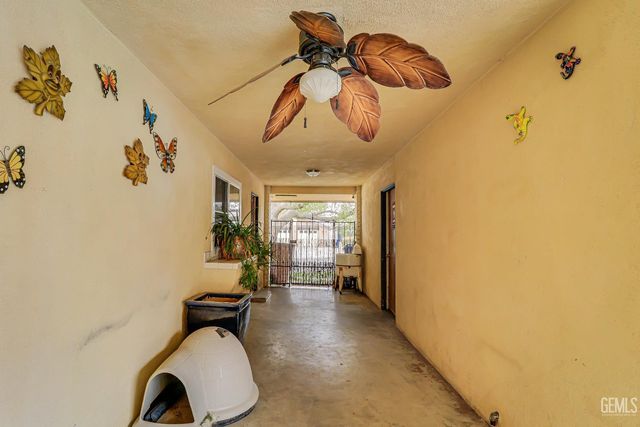 6712 Noah Avenue, Bakersfield, CA 93308