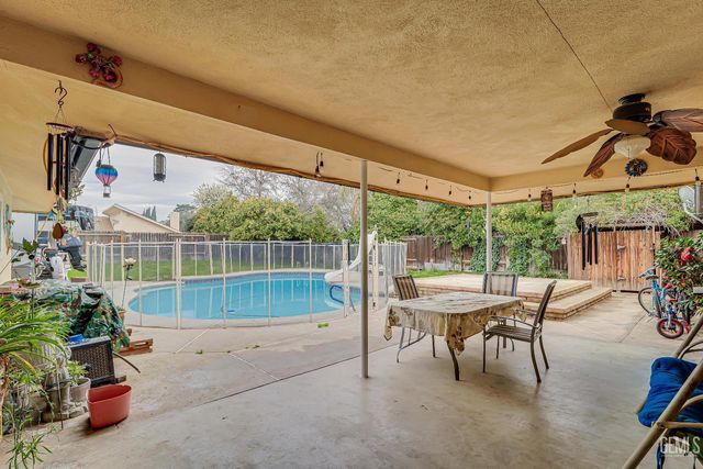 6712 Noah Avenue, Bakersfield, CA 93308