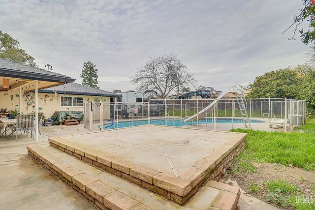 6712 Noah Avenue, Bakersfield, CA 93308