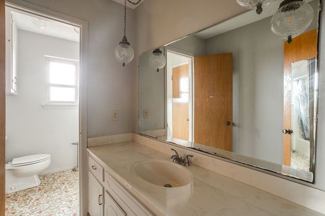 938 County Road 3341, Paradise, TX 76073