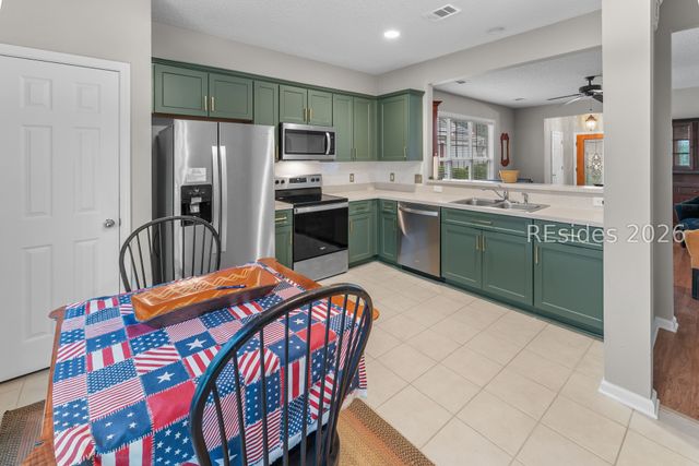 150 Lazy Daisy Dr, Bluffton, SC 29909