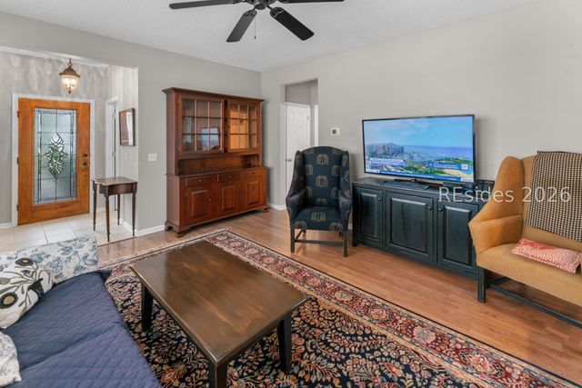 150 Lazy Daisy Dr, Bluffton, SC 29909