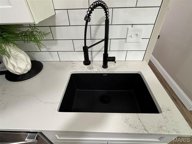 9509 Eucalyptus Drive, Affton, MO 63123