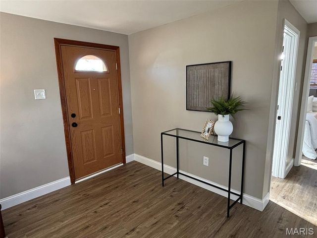 9509 Eucalyptus Drive, Affton, MO 63123