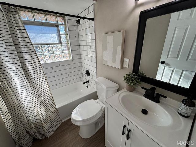 9509 Eucalyptus Drive, Affton, MO 63123