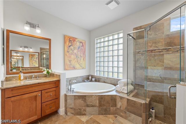 19647 Casa Verde WAY, Estero, FL 33967