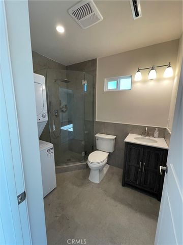 10213 Quill Avenue, Sunland, CA 91040