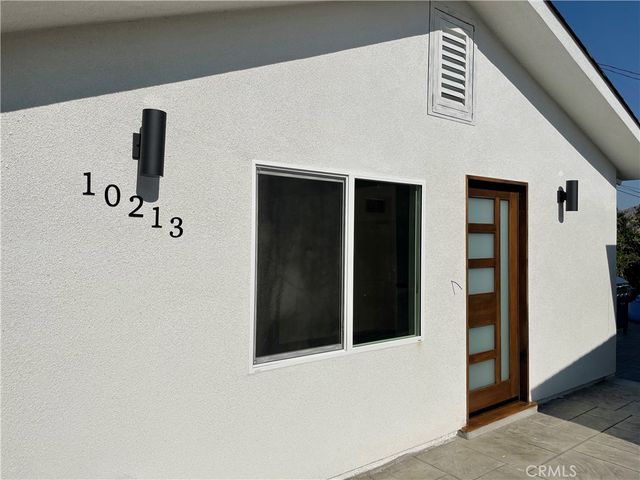 10213 Quill Avenue, Sunland, CA 91040
