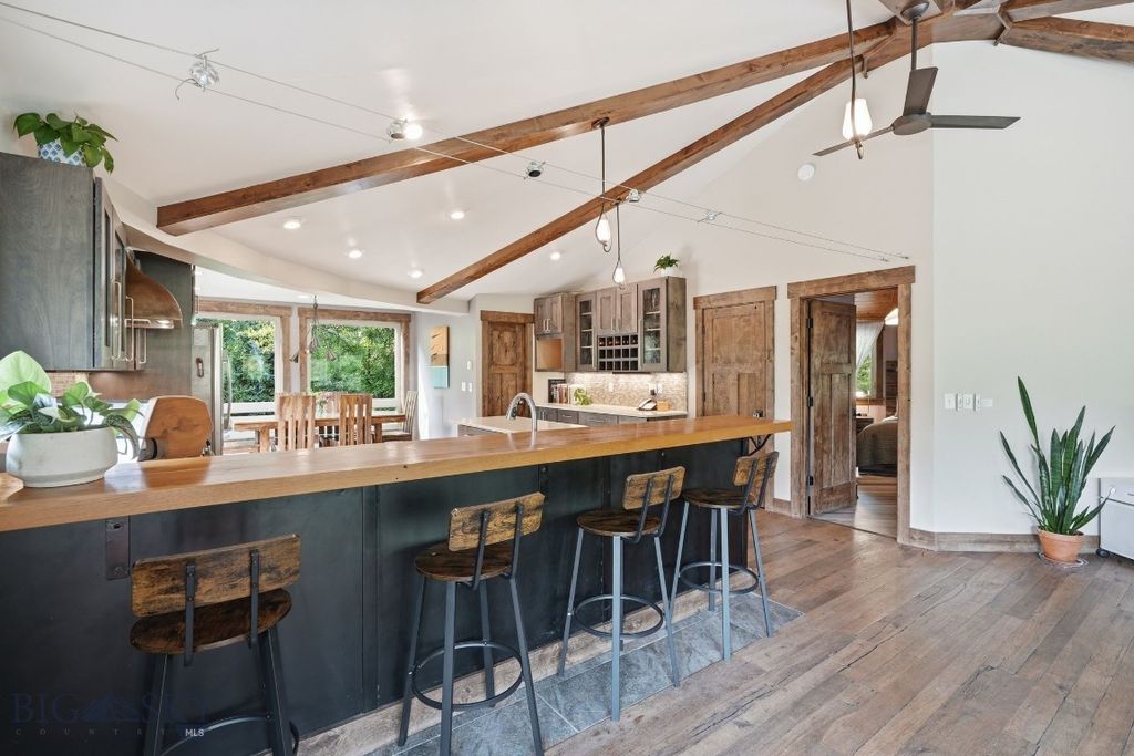 1759 Moffit Gulch, Bozeman, MT 59715 photo 4