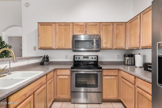 16620 S 48TH Street 80, Phoenix, AZ 85048