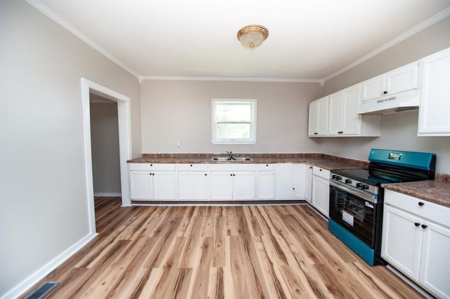 445 Arch Street, Spartanburg, SC 29301