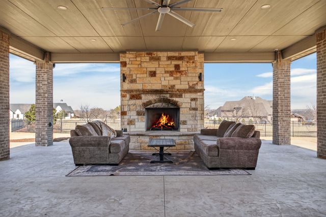 301 Rustic View Lane, Aledo, TX 76008