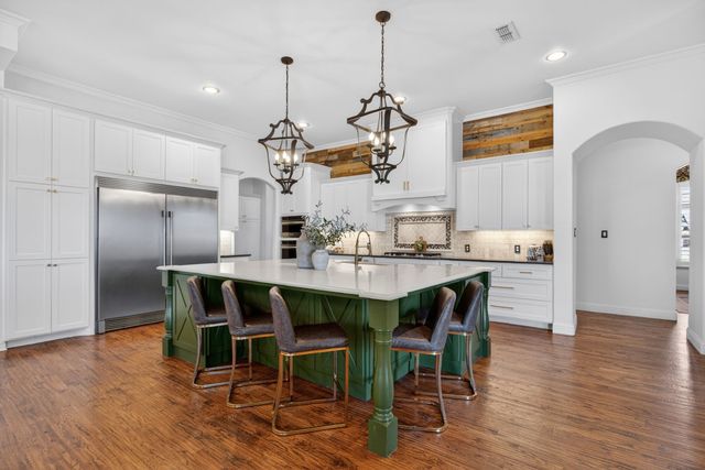 301 Rustic View Lane, Aledo, TX 76008