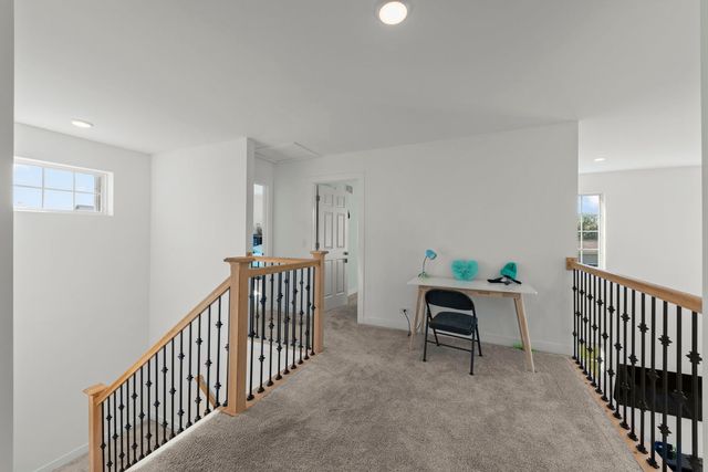 110 Easton Drive, Gilberts, IL 60136