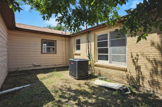 605 S Jefferson Street, Glen Rose, TX 76043