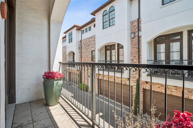 3541 Dunminster Court, Dallas, TX 75219