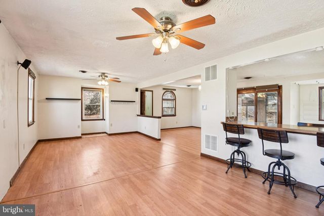 8292 SHILLING RD, Pasadena, MD 21122