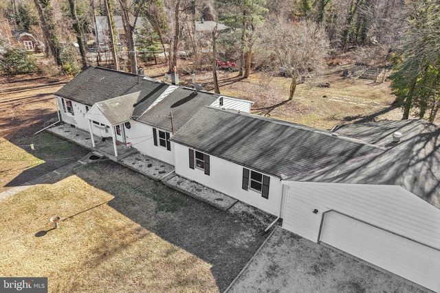 8292 SHILLING RD, Pasadena, MD 21122