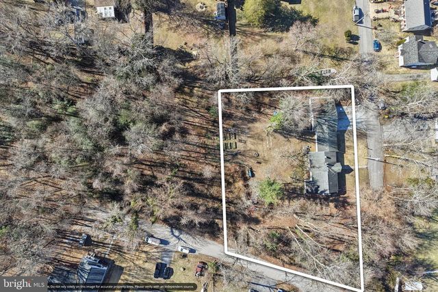 8292 SHILLING RD, Pasadena, MD 21122