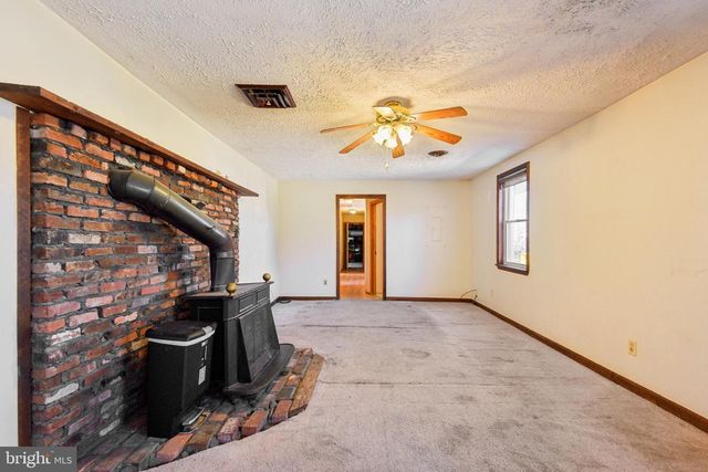 8292 SHILLING RD, Pasadena, MD 21122