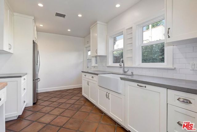 503 N Vista Street, Los Angeles, CA 90036