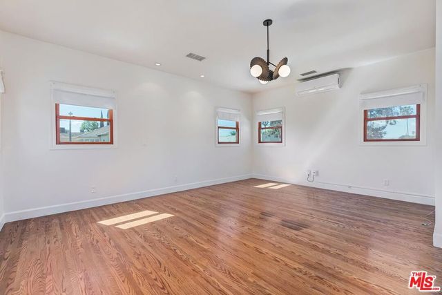 503 N Vista Street, Los Angeles, CA 90036