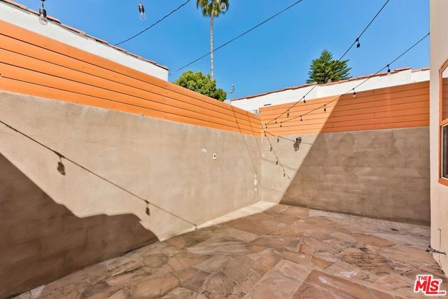 503 N Vista Street, Los Angeles, CA 90036