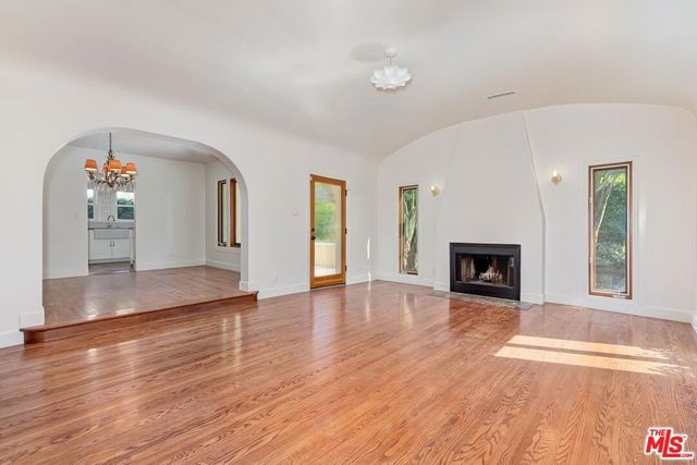 503 N Vista Street, Los Angeles, CA 90036