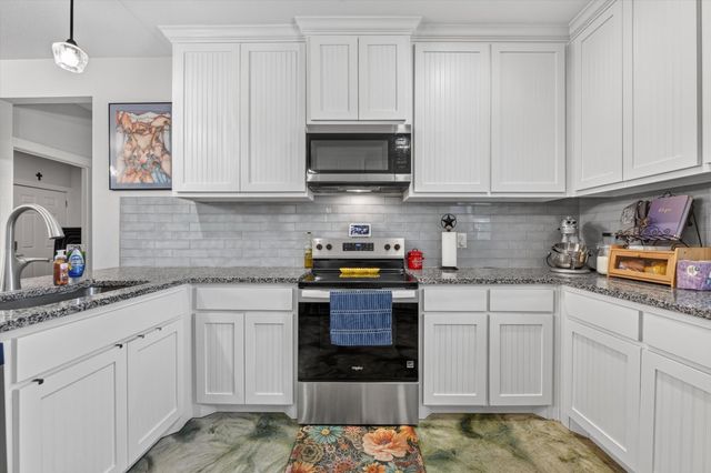223 Julian Lane, Poolville, TX 76487