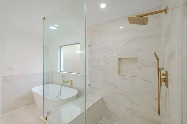 3327 Freshmeadows Drive, Houston, TX 77063