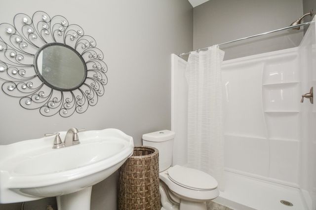 5422 Eastland Street, Houston, TX 77028