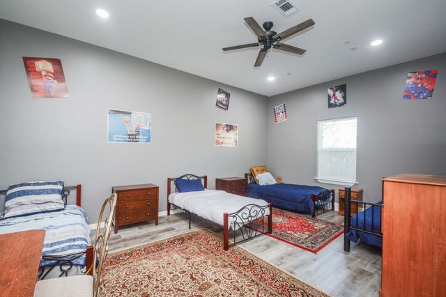 5422 Eastland Street, Houston, TX 77028